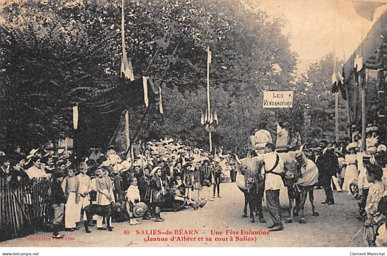 SALIES DE BEARN - Une Fête Enfantine - Très Bon état - Salies De Bearn