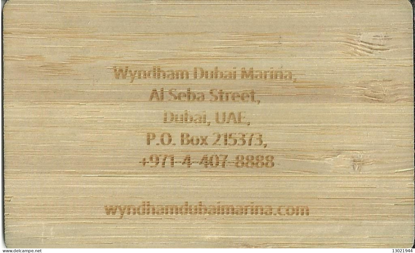 EMIRATI ARABI KEY HOTEL    Wyndham Dubai Marina - So Glad To Have You Here -    Wooden Card - Hotel Keycards