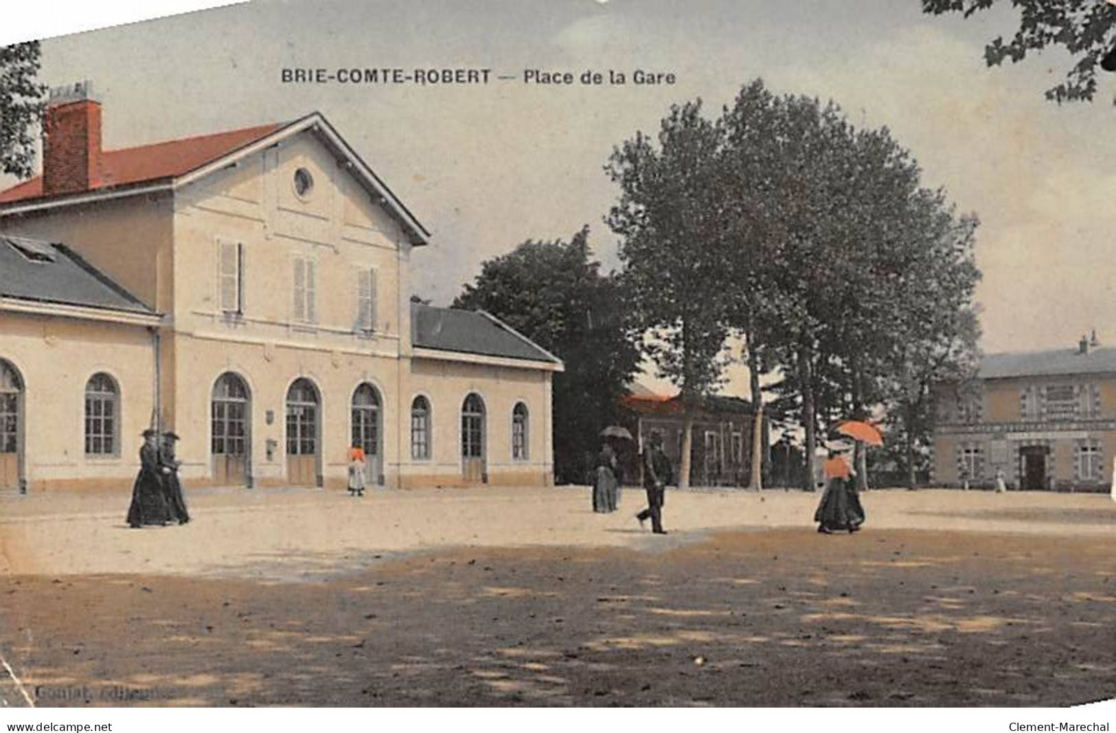 BRIE COMTE ROBERT - Place De La Gare - état - Brie Comte Robert