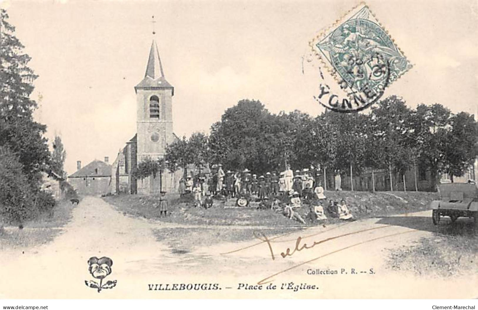 VILLEBOUGIS - Place De L'Eglise - Très Bon état - Villebougis