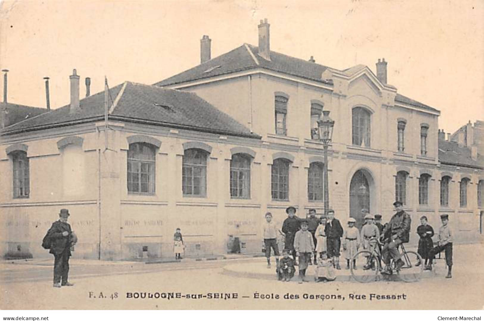 BOULOGNE SUR SEINE - Ecole Des Garçons, Rue Fessart - état - Boulogne Billancourt