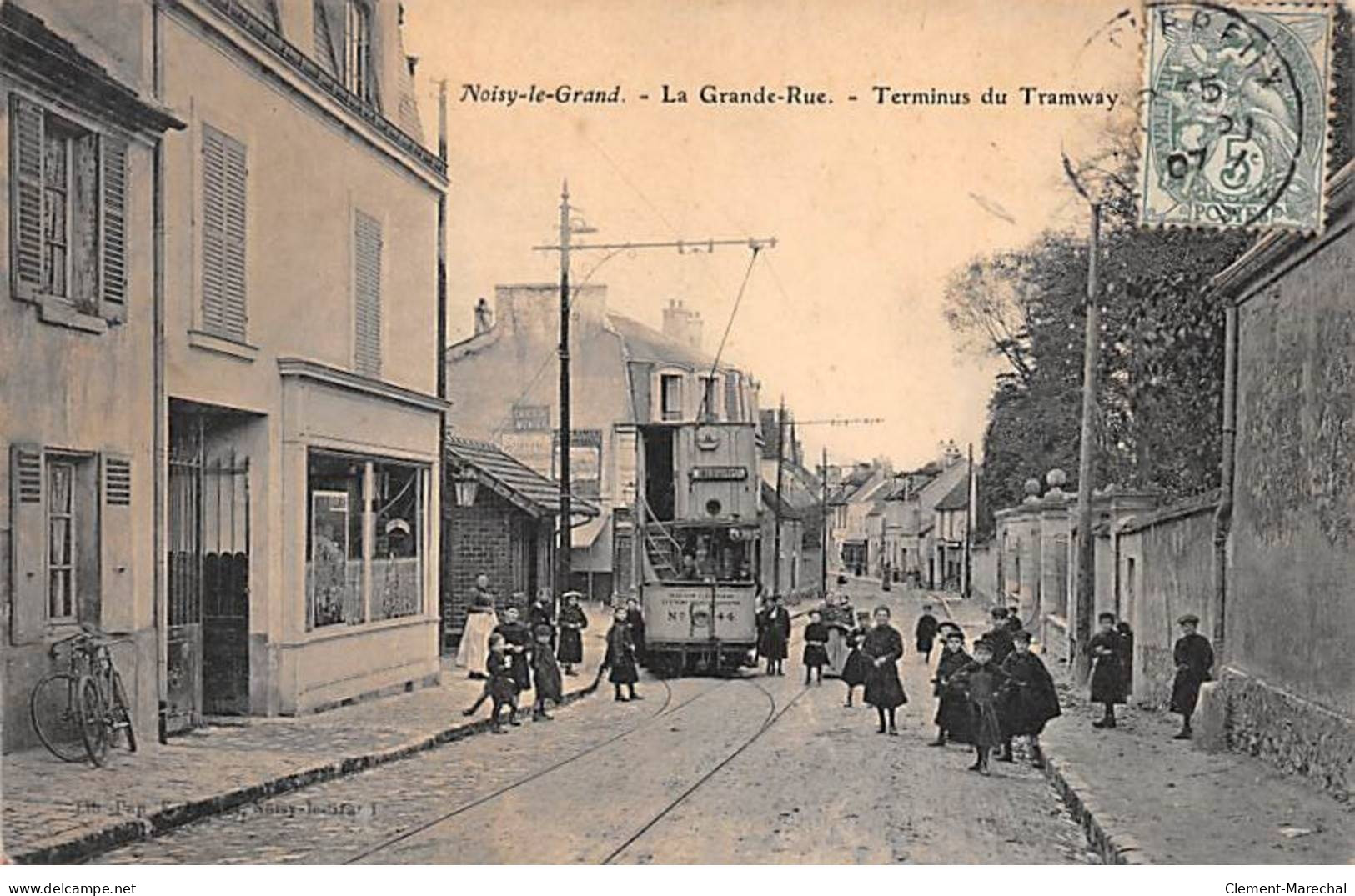 NOISY LE GRAND - La Grande Rue - Terminus Du Tramway - Très Bon état - Noisy Le Grand