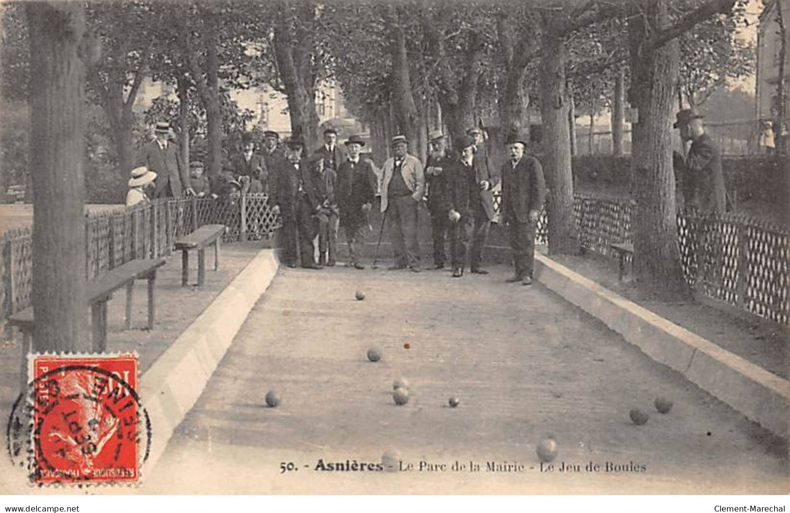 ASNIERES - Le Parc De La Mairie - Le Jeu De Boules - Très Bon état - Asnieres Sur Seine