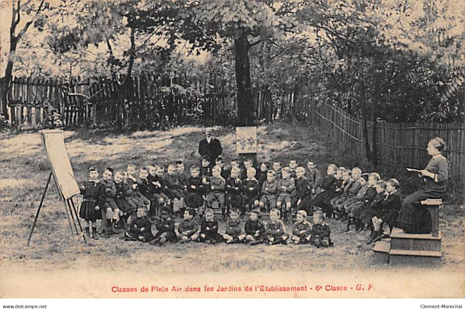 PRE SAINT GERVAIS - Institution Vaysse - Classes Dans Les Jardins De L'Etablissement - 6e Classe - Très Bon état - Le Pre Saint Gervais