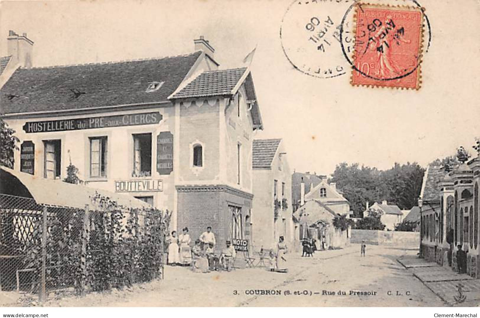 COUBRON - Rue Du Pressoir - état - Autres & Non Classés