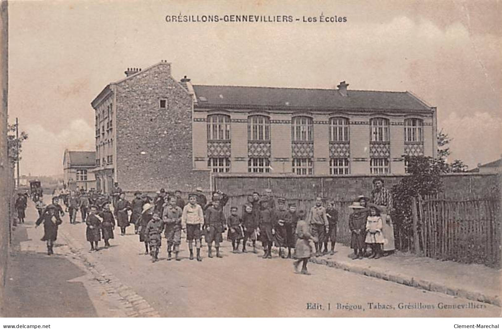 GRESILLONS - GENNEVILLIERS - Les Ecoles - Très Bon état - Gennevilliers