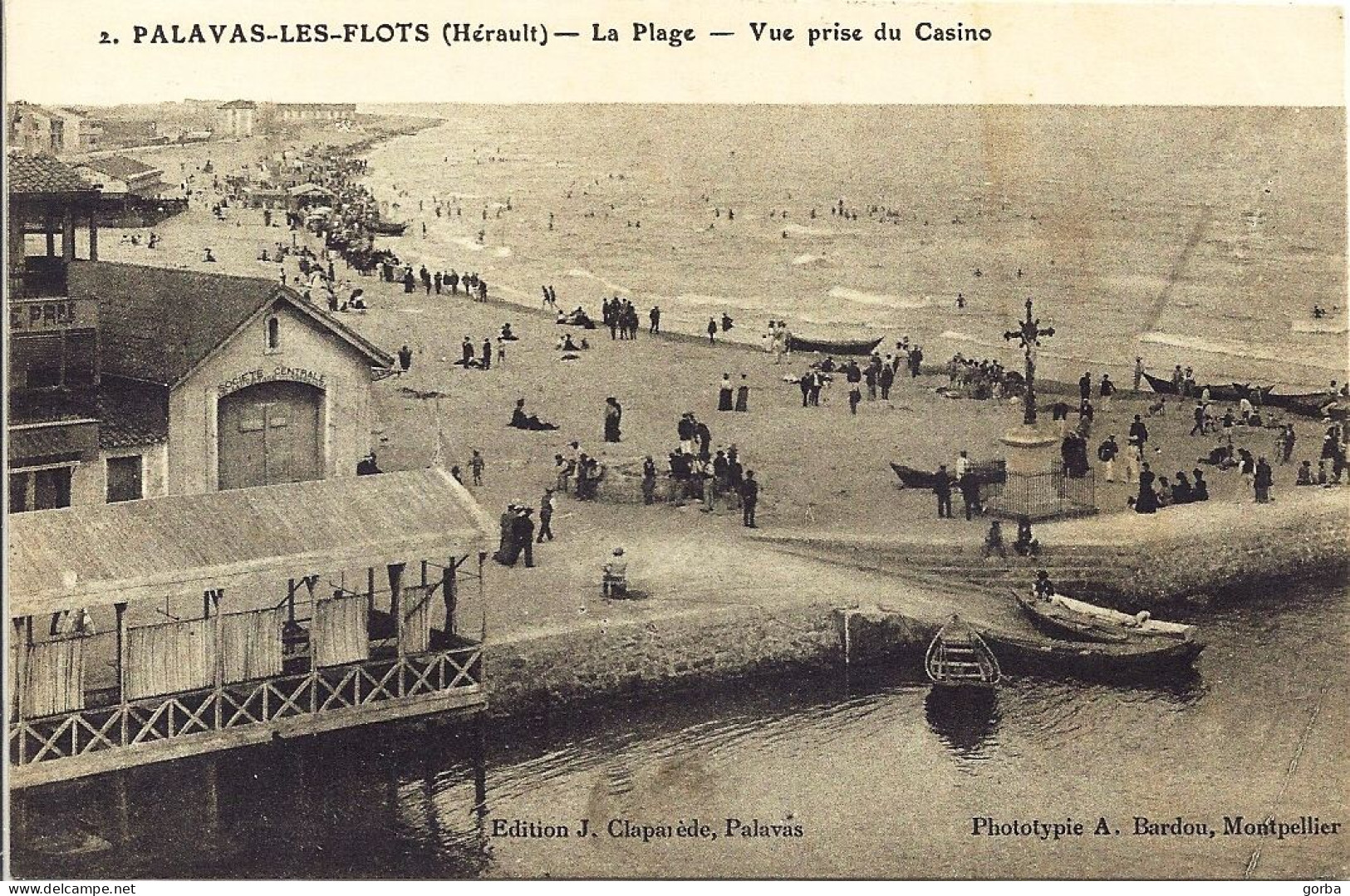 *CPA  - 34 - PALAVAS LES FLOTS - La Plage - Vue Prise Du Casino - Palavas Les Flots