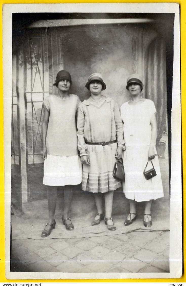 CPA CARTE-PHOTO - 3 Femmes à La "mode" 1926...esthétique Vraiment Douteuse ! - Mode