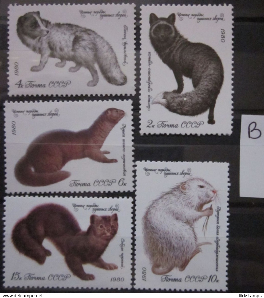 RUSSIA ~ 1980 ~ S.G. NUMBERS 5008 - 5012, ~ 'LOT B' ~ FUR BEARING ANIMALS. ~ MNH #03606 - Unused Stamps