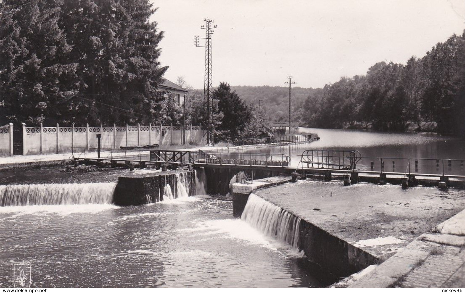 CLAMECY --1954--Le Pertuis (écluse) ...timbre...cachet - Clamecy