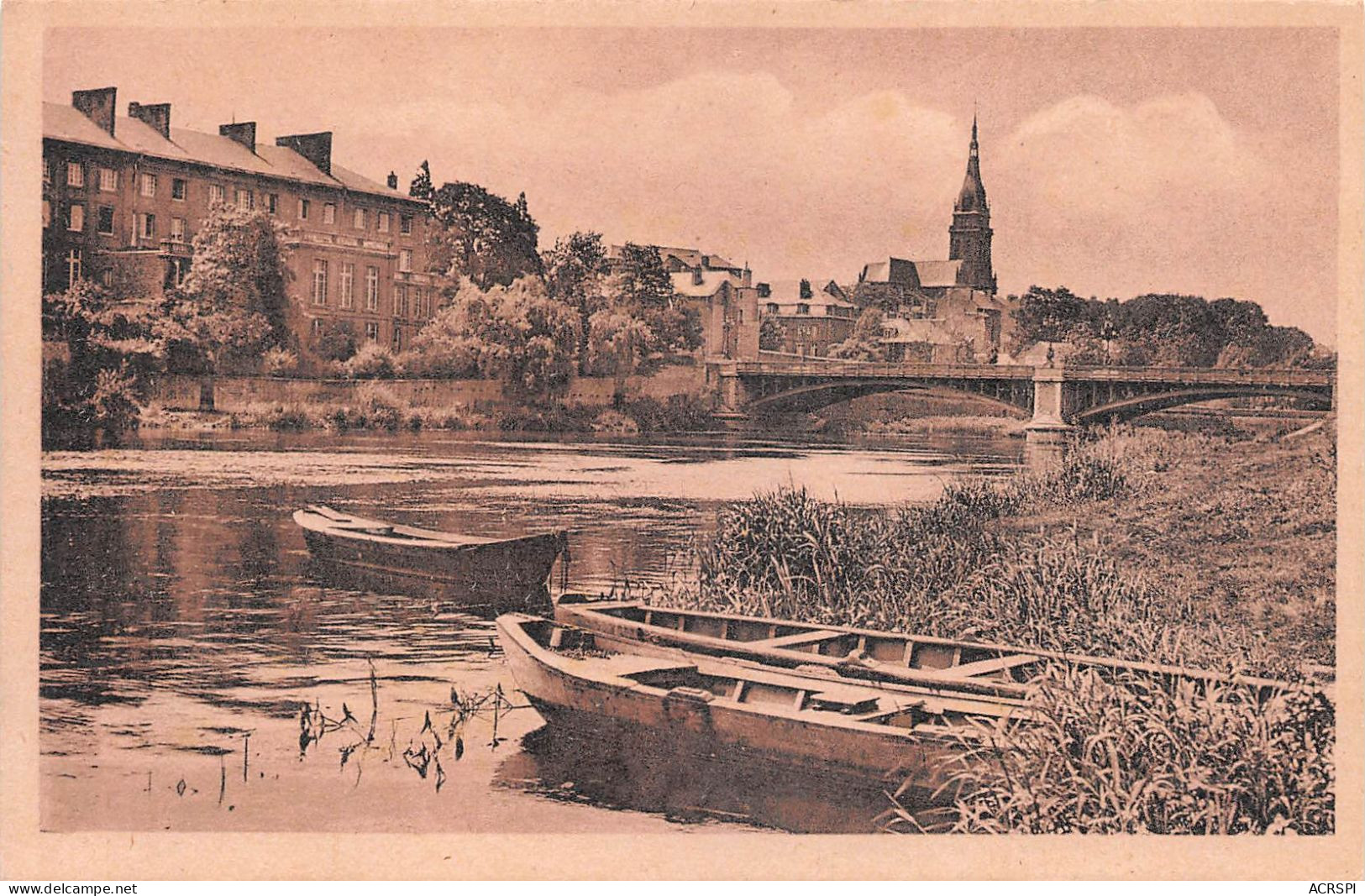 08 CHARLEVILLE-MEZIERES Le Pont De L'arche De L'église (Scan R/V) N° 71 \MS9014 - Charleville