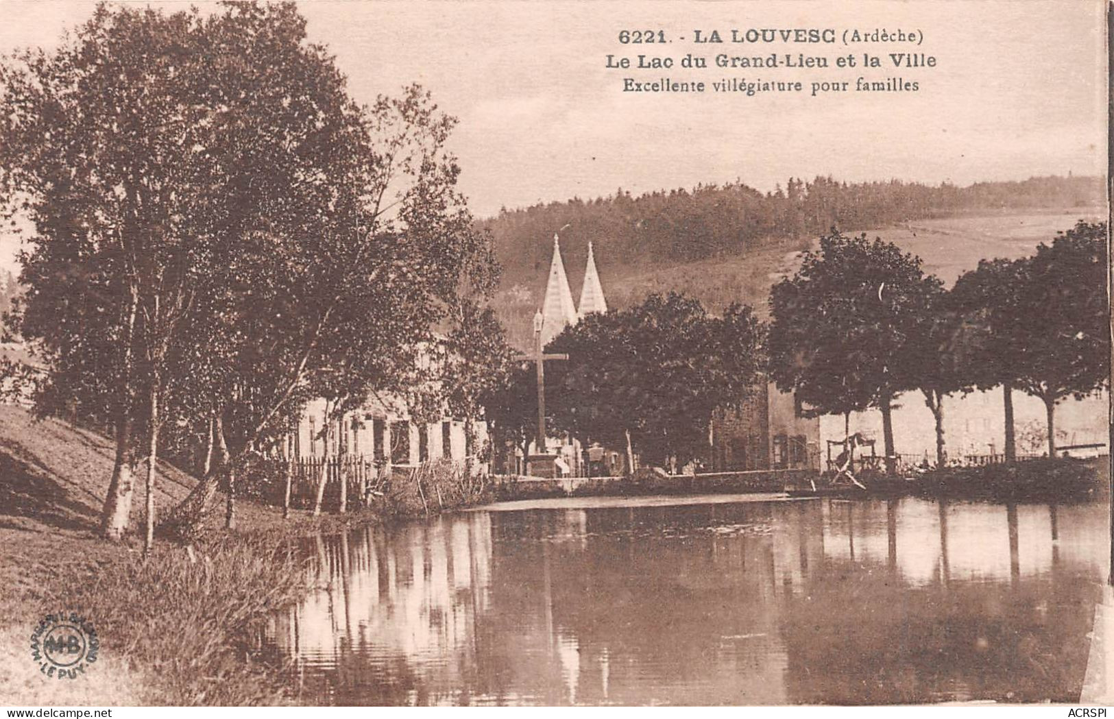 07 LA LOUVESC Lac Du Grand-Lieu Villegiature Pour Famille (Scan R/V) N° 35 \MS9010 - La Louvesc