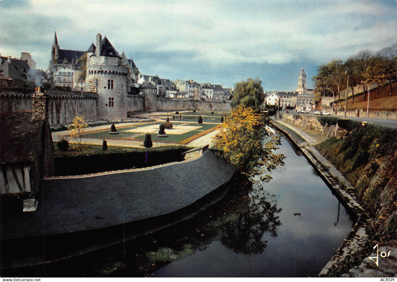 56 VANNES Remparts Et Jardins (Scan R/V) N° 10 \MS9022 - Vannes