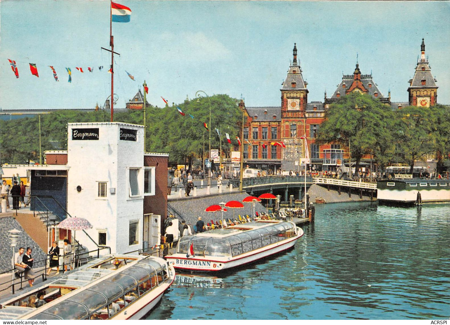 AMSTERDAM Pays-Bas La Station Centrale (Scan R/V) N° 62 \MS9056 - Amsterdam