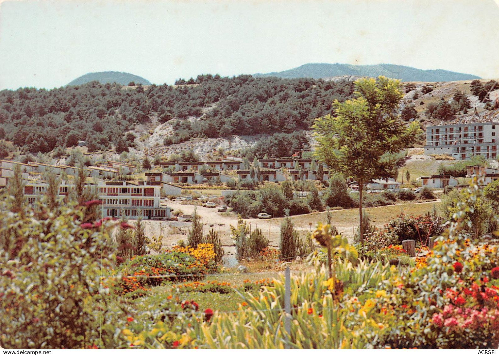 05 Serre-Ponçon Baie Saint-Michel Et Villas Au Bord Du Lac (Scan R/V) N° 18 \MS9054 - Embrun