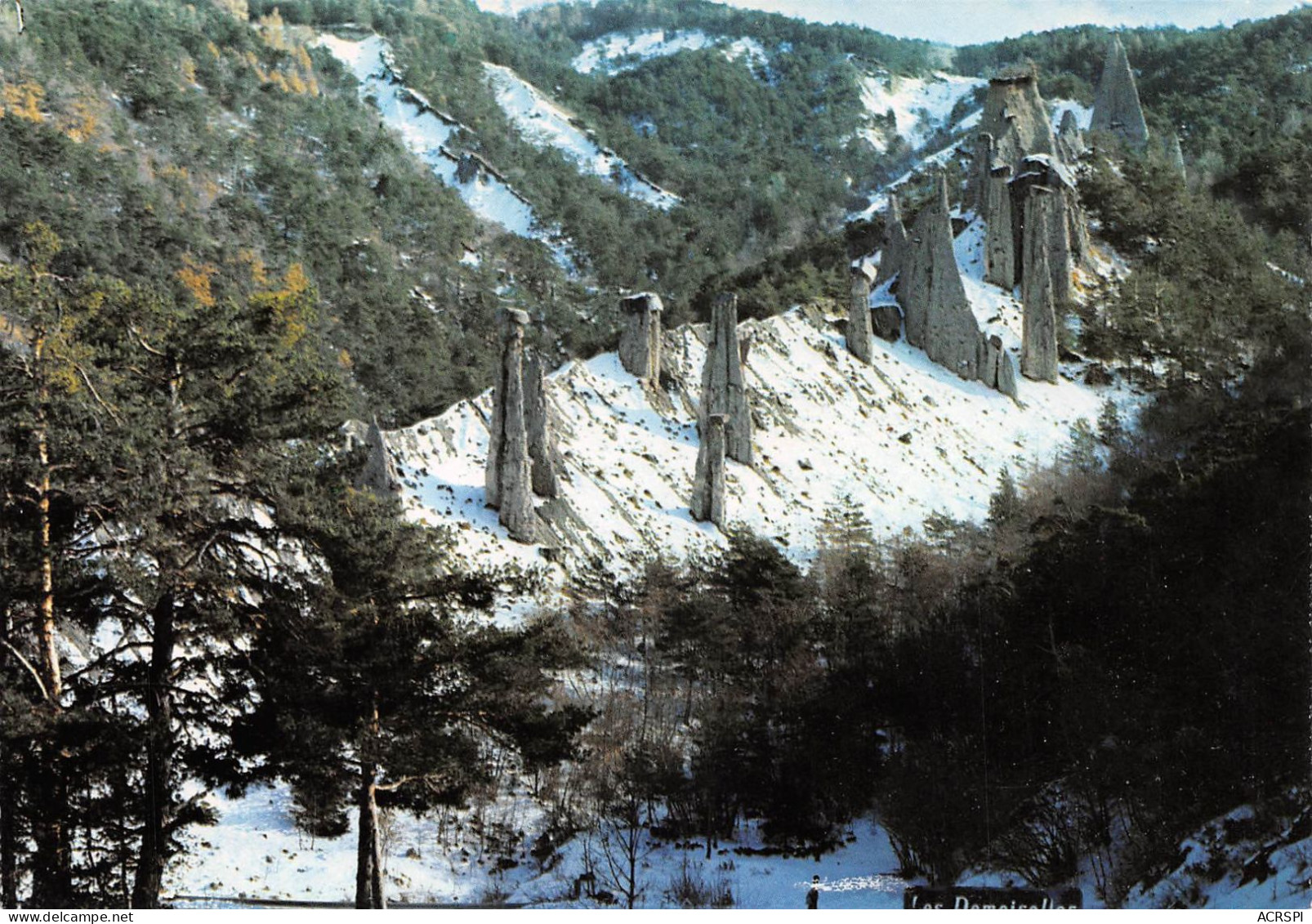 05 Serre-Ponçon Les Demoiselles Coiffées Du Sauze En Hiver Sous La Neige (Scan R/V) N° 15 \MS9053 - Embrun