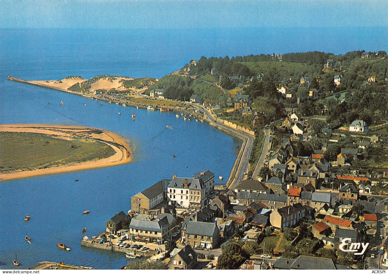 50 CARTERET Vue Aérienne De L'entrée Du Port (Scan R/V) N° 1 \MS9052 - Carteret