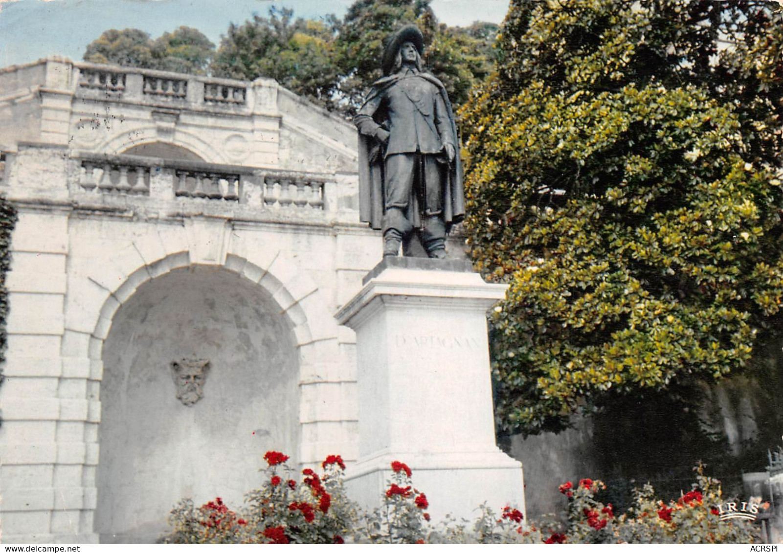 32 AUCH La Statue De D'ARTAGNAN édition Théojac (Scan R/V) N° 44 \MS9074 - Auch