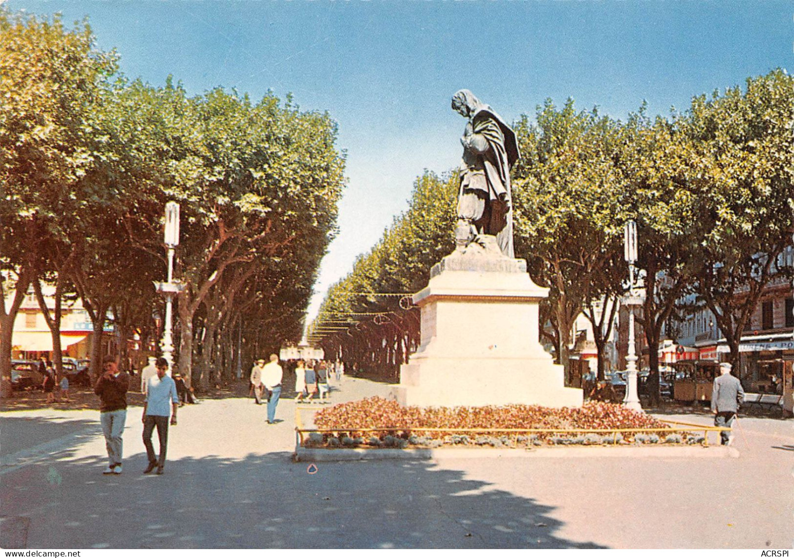 34 BEZIERS Statue De Pierre-Paul RIQUET (Scan R/V) N° 6 \MS9082 - Beziers