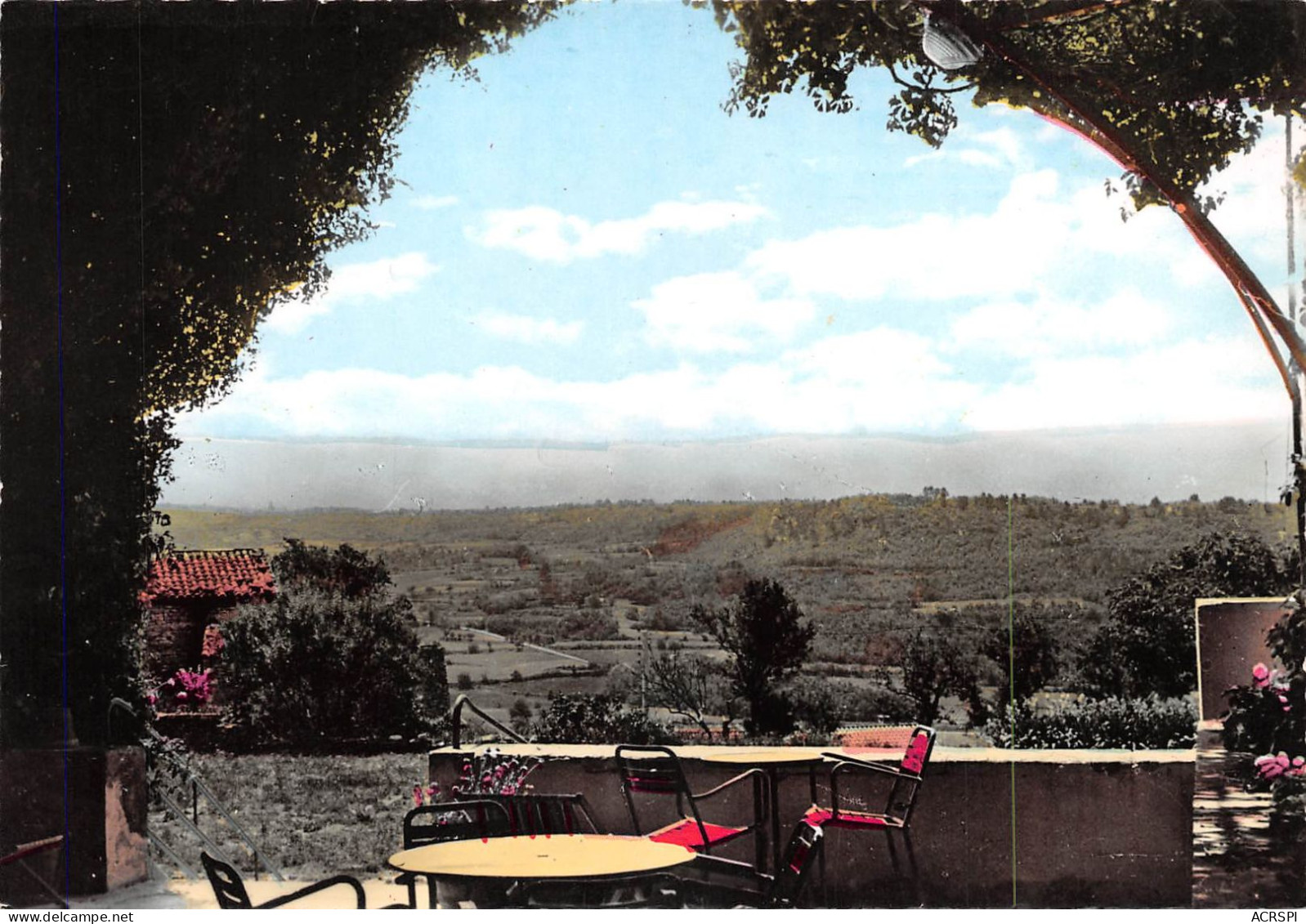 84 GOULT Vue Depuis La Terrasse De L'hotel Du Parc (Scan R/V) N° 37 \MS9080 - Bonnieux