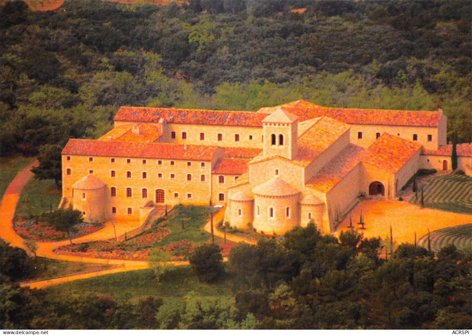 84 Le Barroux Vue Aérienne De L'Abbaye Ste Madeleine (Scan R/V) N° 21 \MS9080 - Carpentras