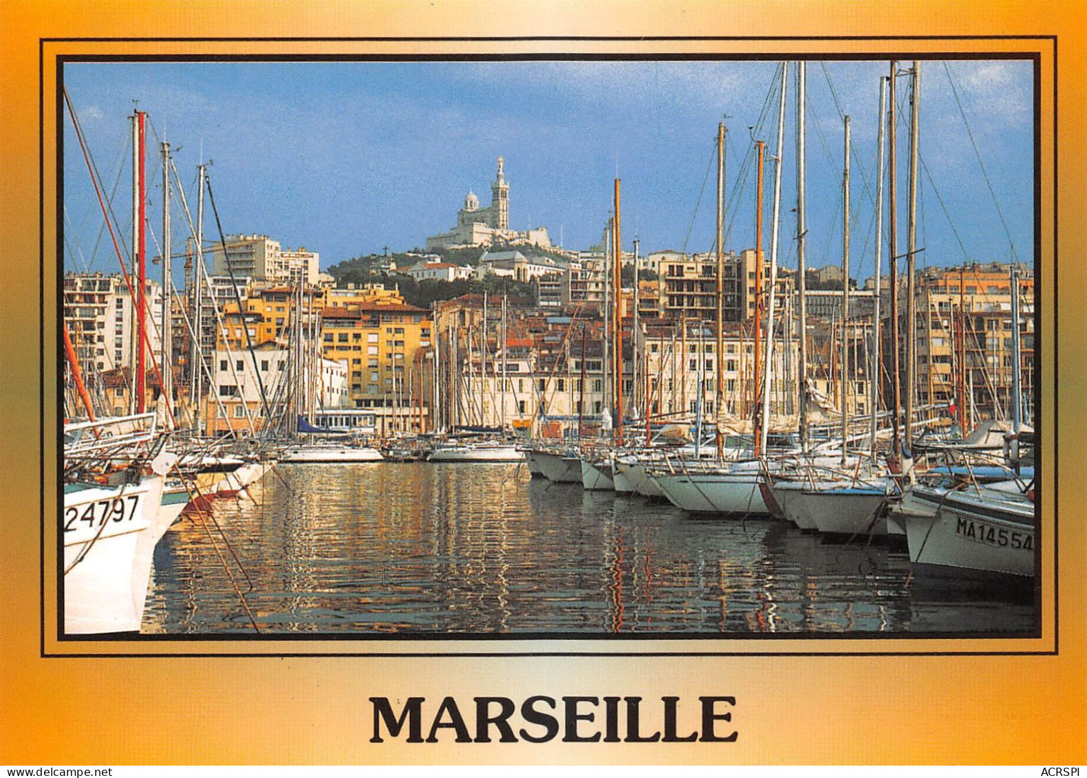 13 MARSEILLE Le Vieux Port Les Yachts Et Voiliers (Scan R/V) N° 64 \MS9092 - Oude Haven (Vieux Port), Saint Victor, De Panier