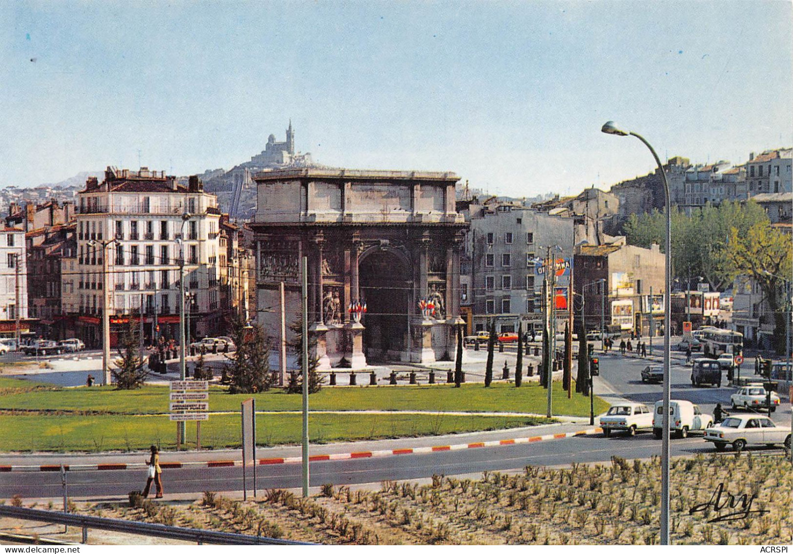 13 MARSEILLE Place J.Guesde Et Arc De Triomphe (Scan R/V) N° 25 \MS9092 - Sonstige Sehenswürdigkeiten