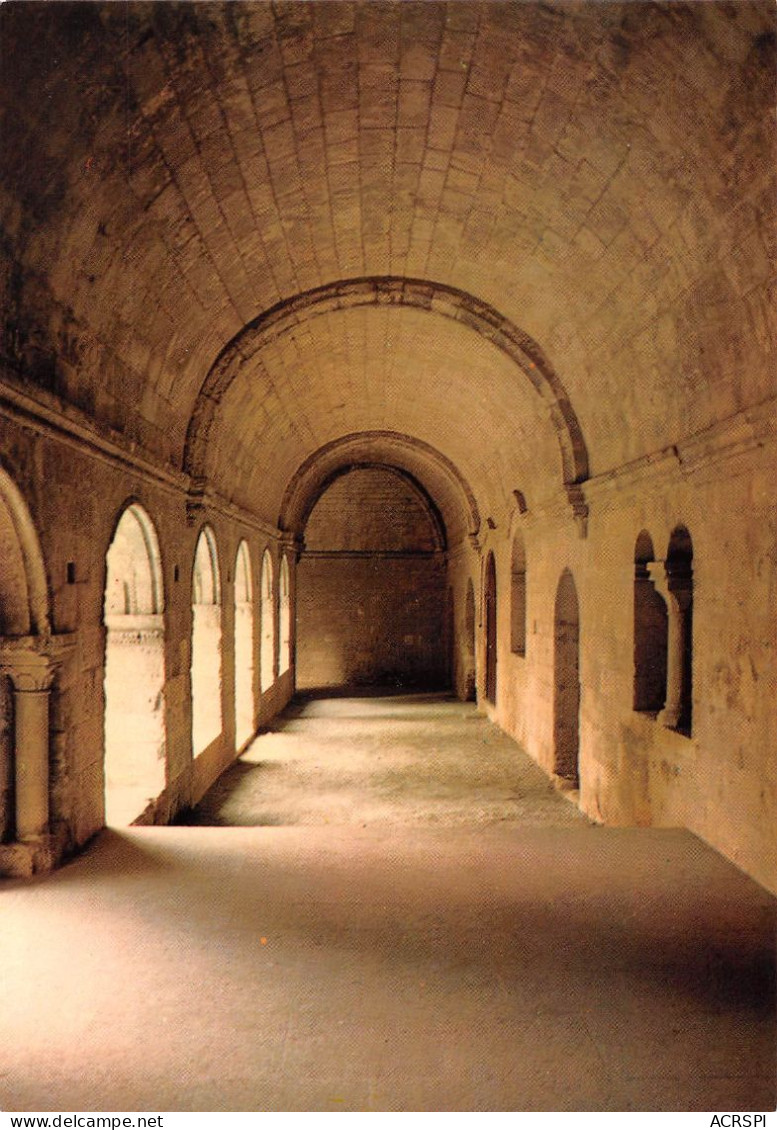 13 Abbaye De SILVACANE La Roque-d'Anthéron La Galerie Est (Scan R/V) N° 14 \MS9091 - Aix En Provence