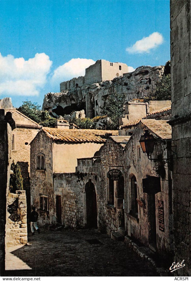 13 LES-BAUX-DE-PROVENCE Vieille Rue (Scan R/V) N° 21 \MS9090 - Les-Baux-de-Provence