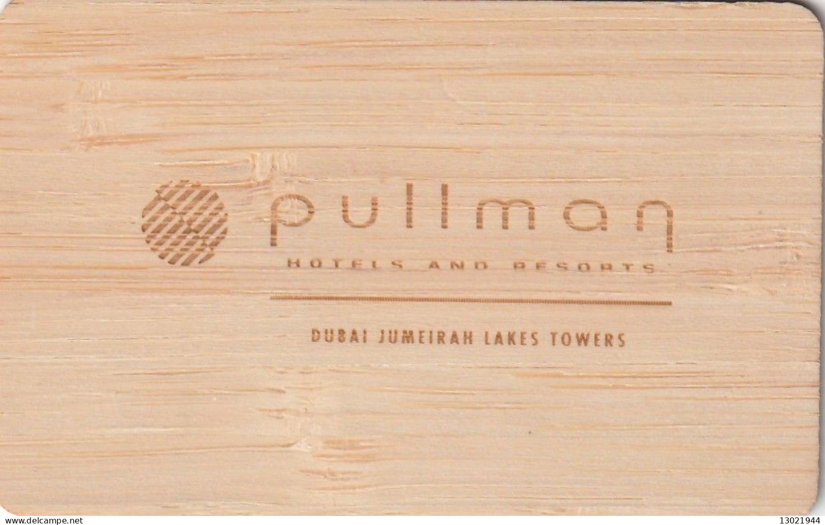 EMIRATI ARABI  KEY HOTEL  PULLMAN DUBAI JUMEIRAH LAKES TOWERS - Wooden Card. - Hotel Keycards