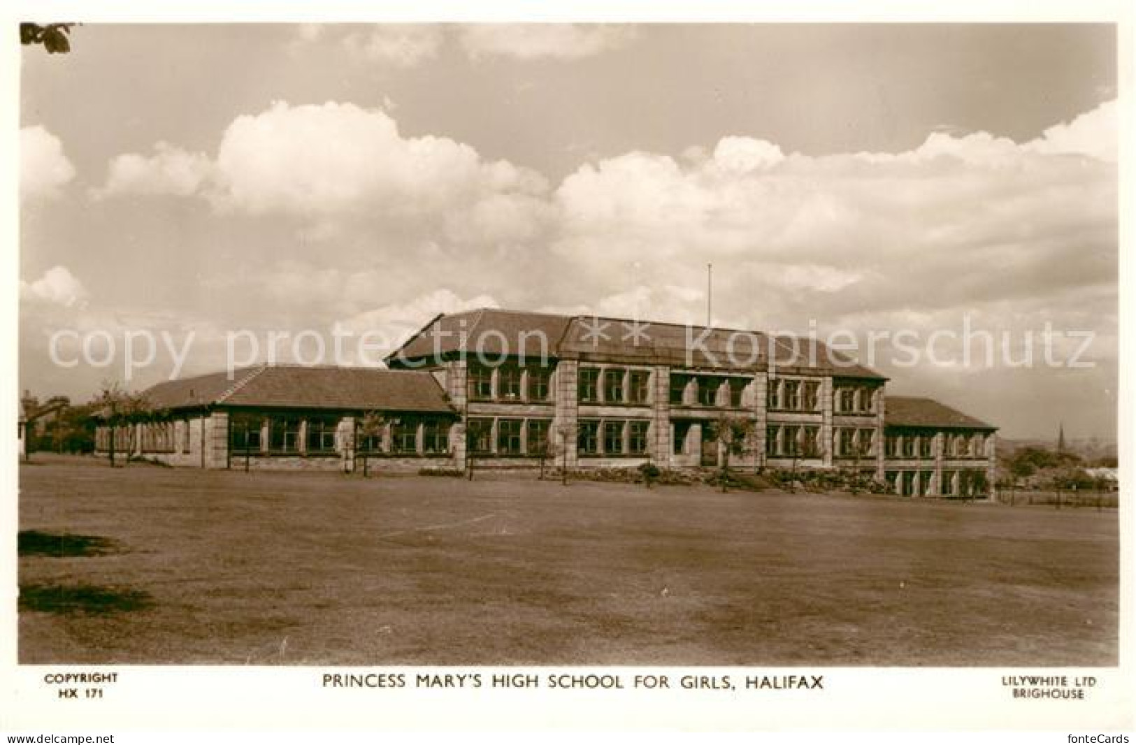 73137989 Halifax Calderdale UK Princess Mary's High School For Girls  - Autres & Non Classés