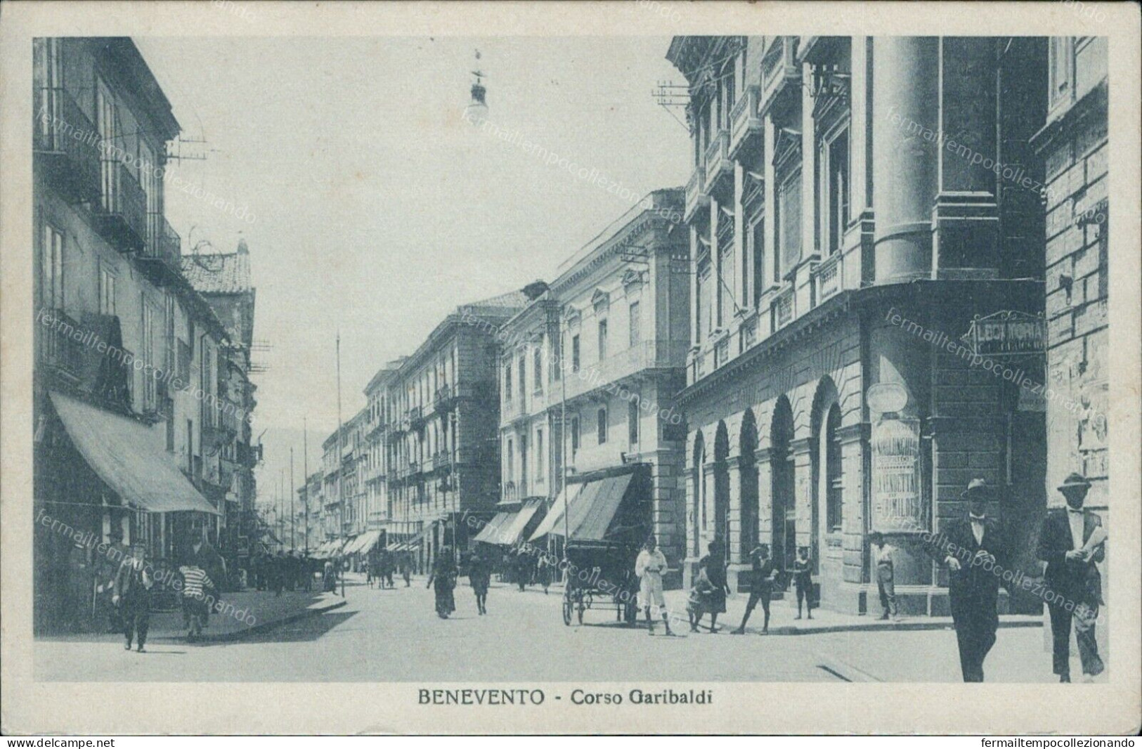 V743 Cartolina Benevento Citta'  Corso Garibaldi Campania - Benevento