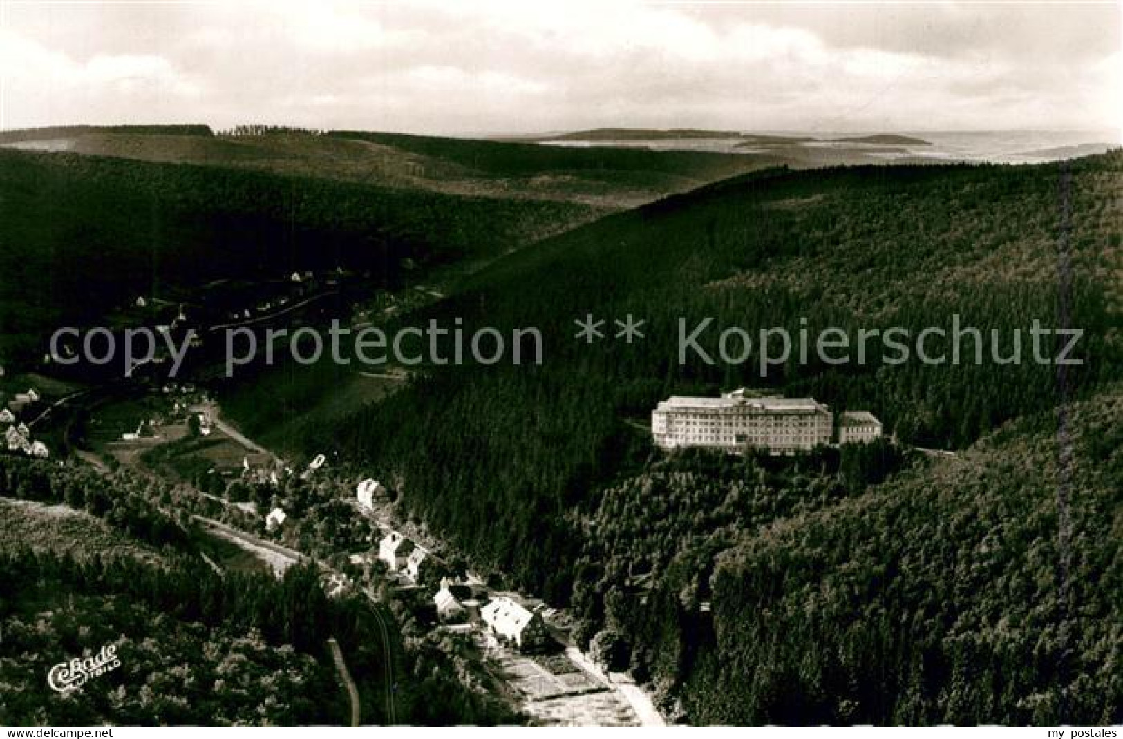 73246397 Brilon-Wald Johannesstift Mit Blick Auf Hoheneimberg Fliegeraufnahme Br - Brilon