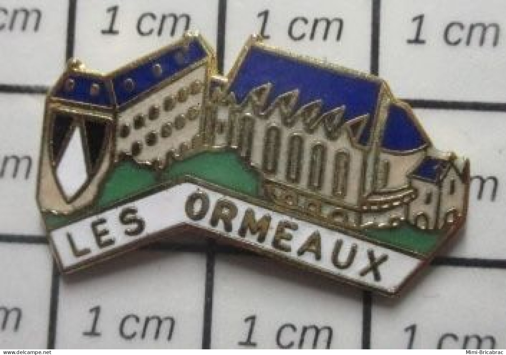 1818A Pin's Pins / Beau Et Rare / ADMINISTRATIONS Collège Privé Les Ormeaux - Saint-Dominique LE HAVRE - Administration