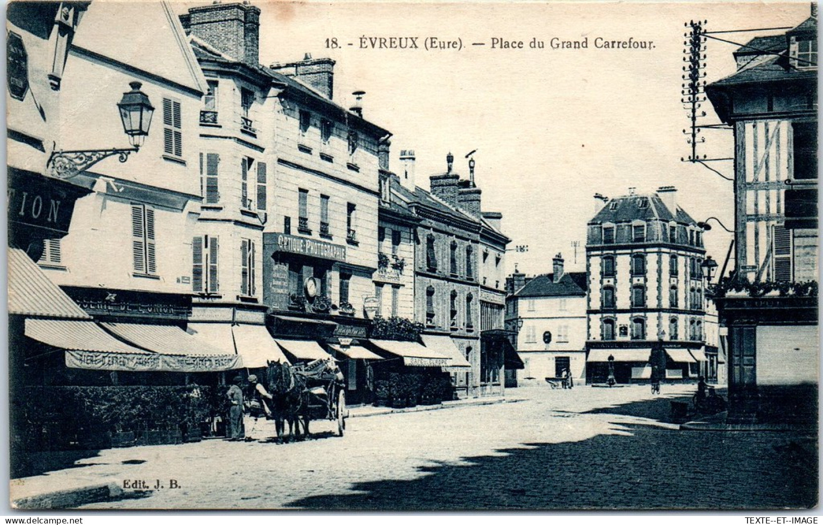 27 EVREUX - Commerces Place Du Grand Carrefour  - Evreux