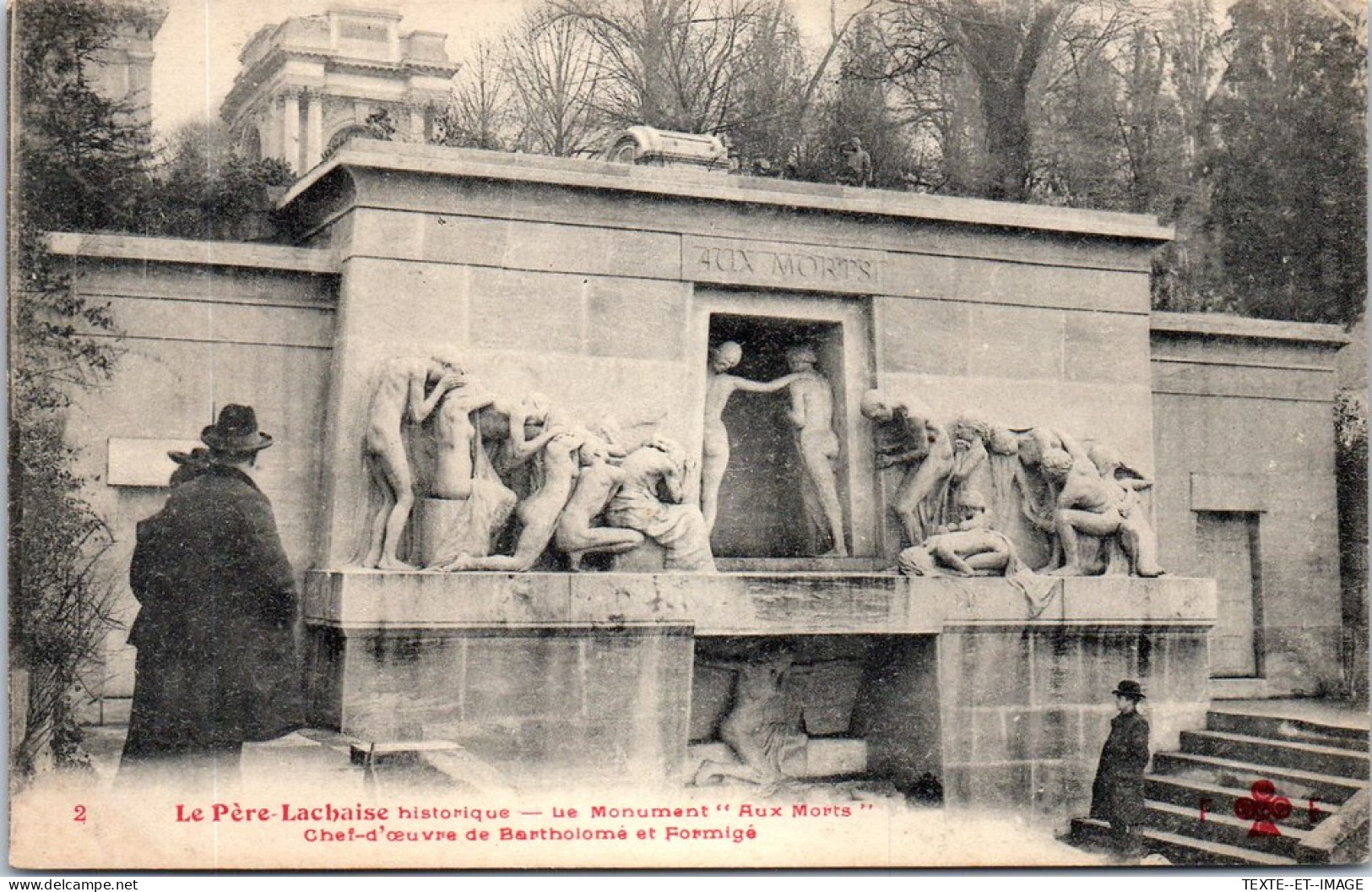 75020 PARIS - Père Lachaise, Le Monument Aux Morts  - District 20