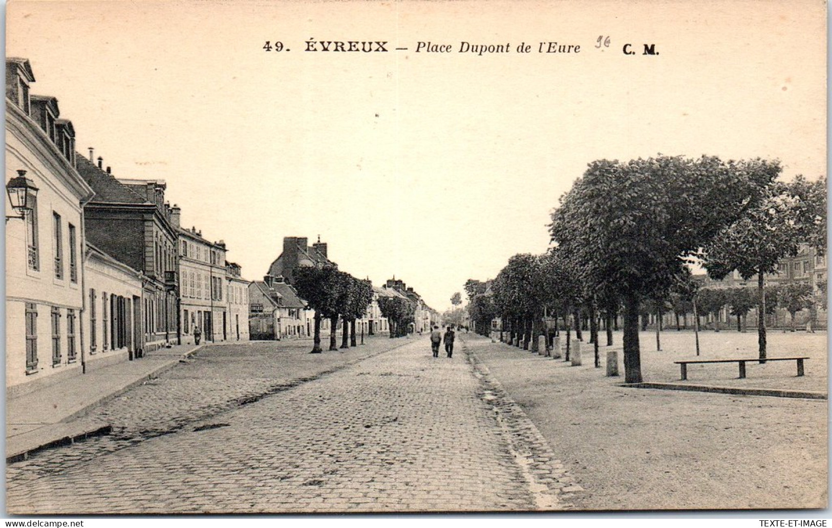 27 EVREUX - Place Dupont De L'Eure. - Evreux