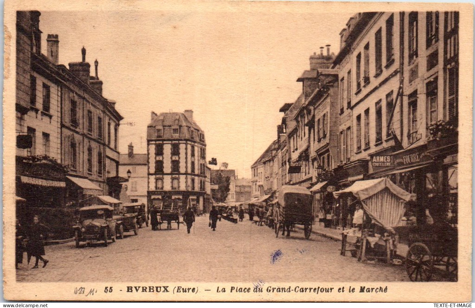 27 EVREUX - Place Du Grand Carrefour Et Marche  - Evreux