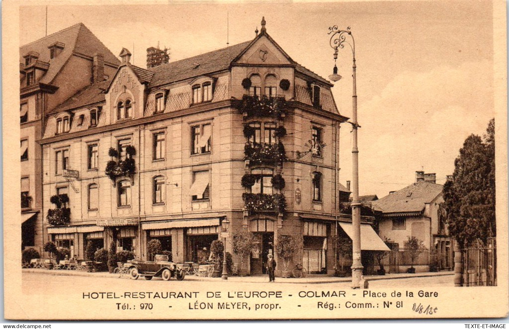 68 COLMAR - La Place De La Gare, Hotel De L'europe. - Colmar