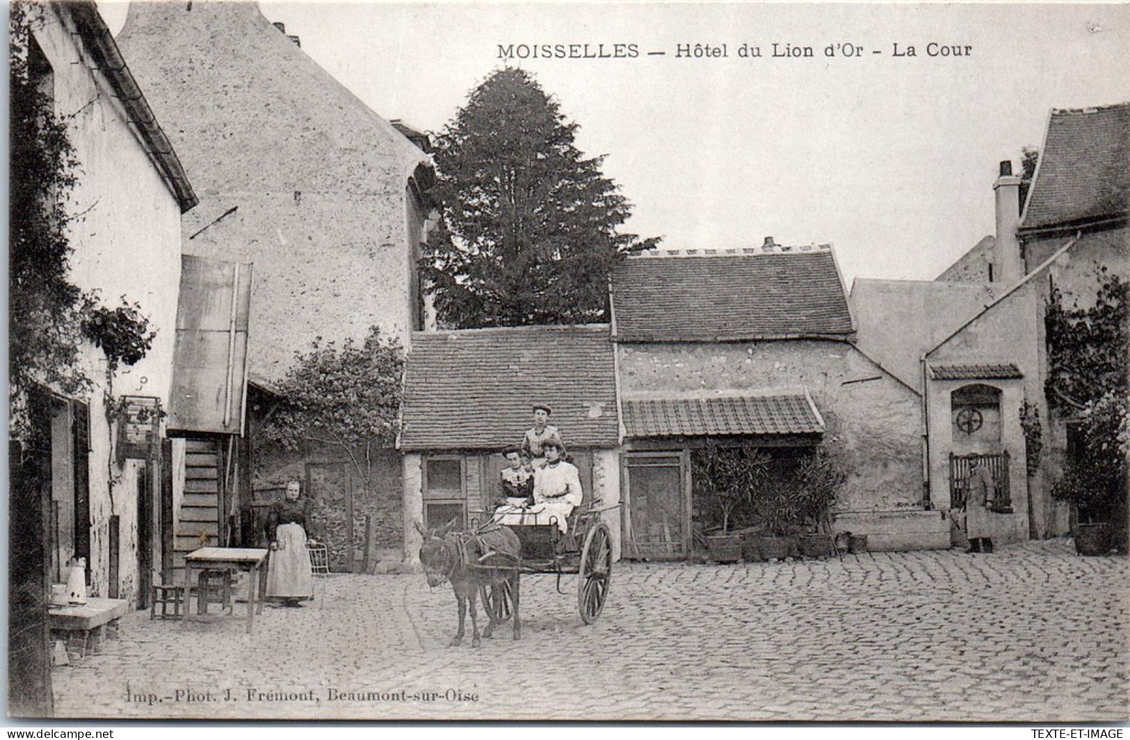 95 MOISSELLES - Hotel Du Lion D'or - La Cour  - Moisselles