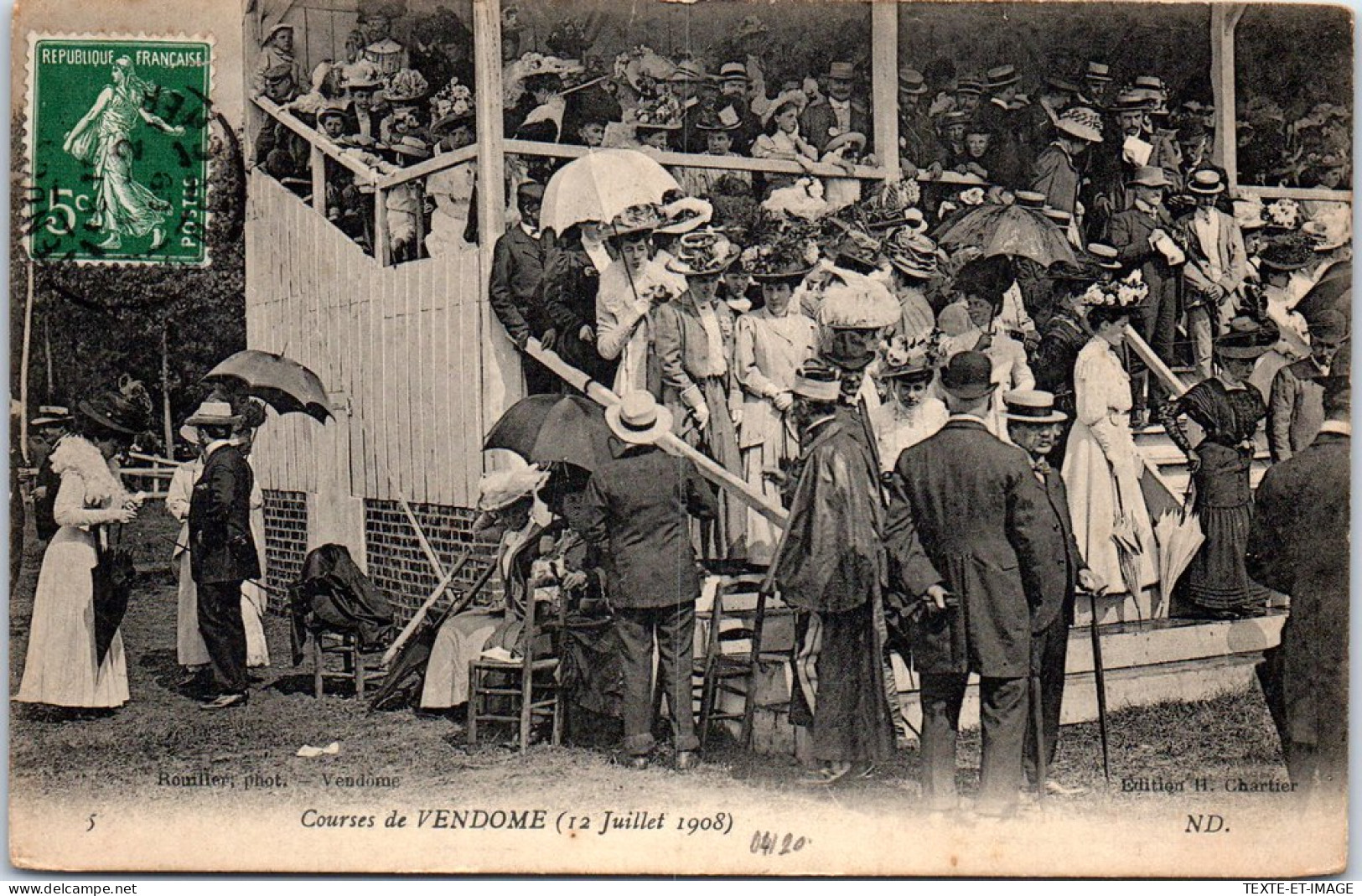 41 VENDOME - La Foule Dans Les Tribunes Des Courses De 1908  - Vendome