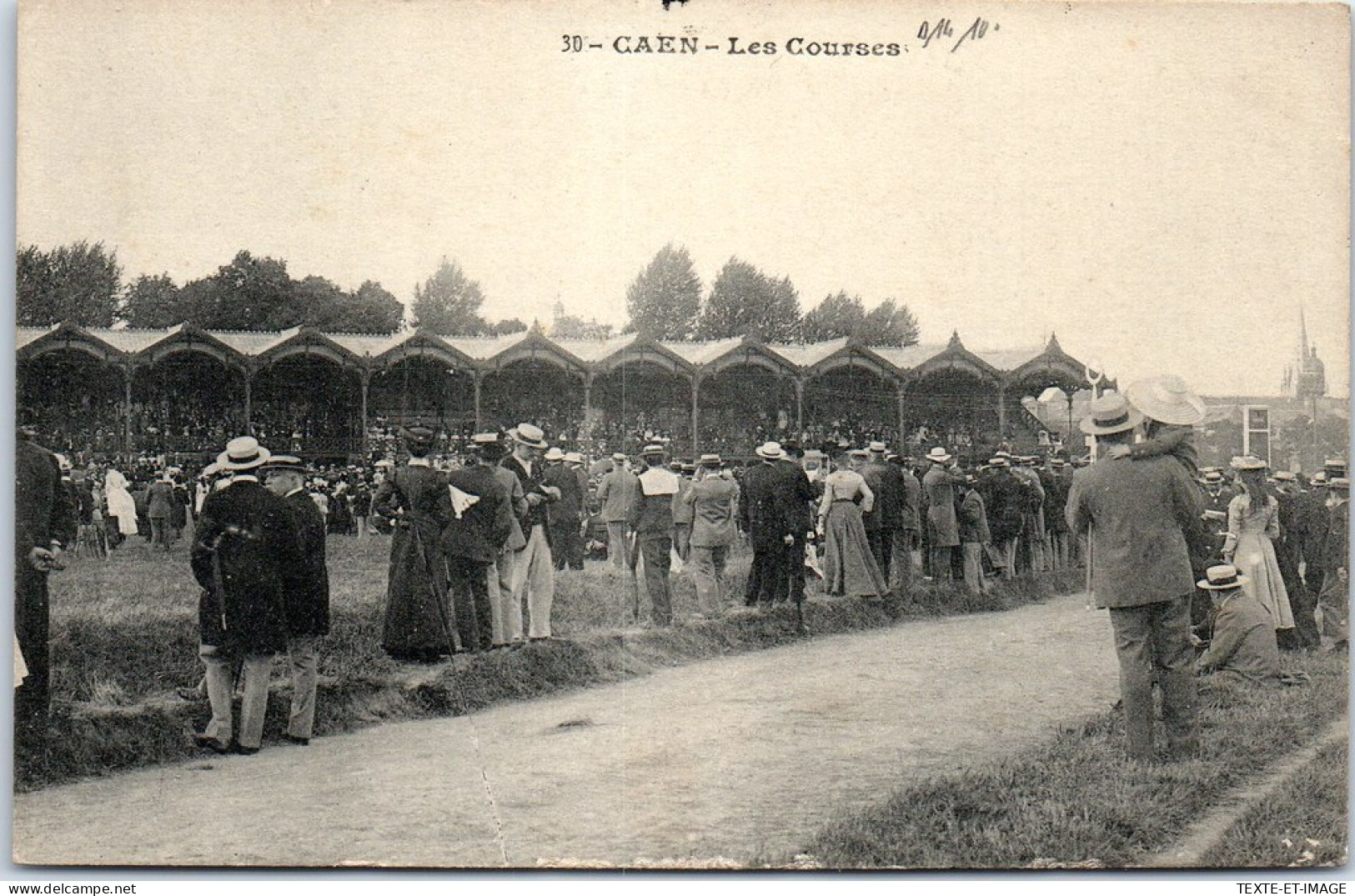 14 CAEN - Un Coin Des Courses  - Caen