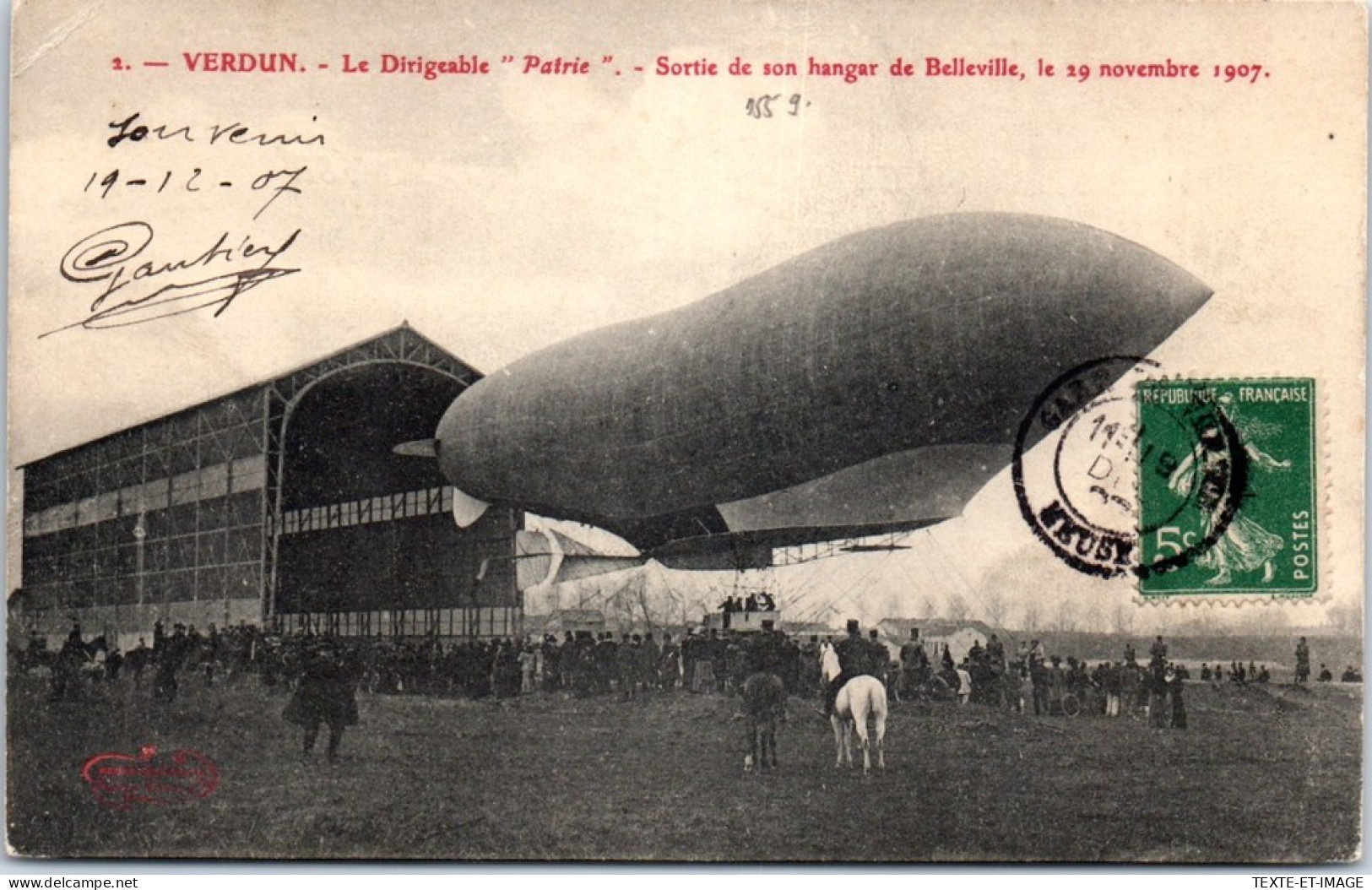 55 VERDUN - Le PATRIE Sortant De Son Hangar - Verdun