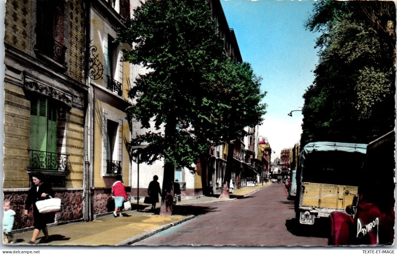 92 ASNIERES -- Vue De La Rue De Bretagne  - Asnieres Sur Seine