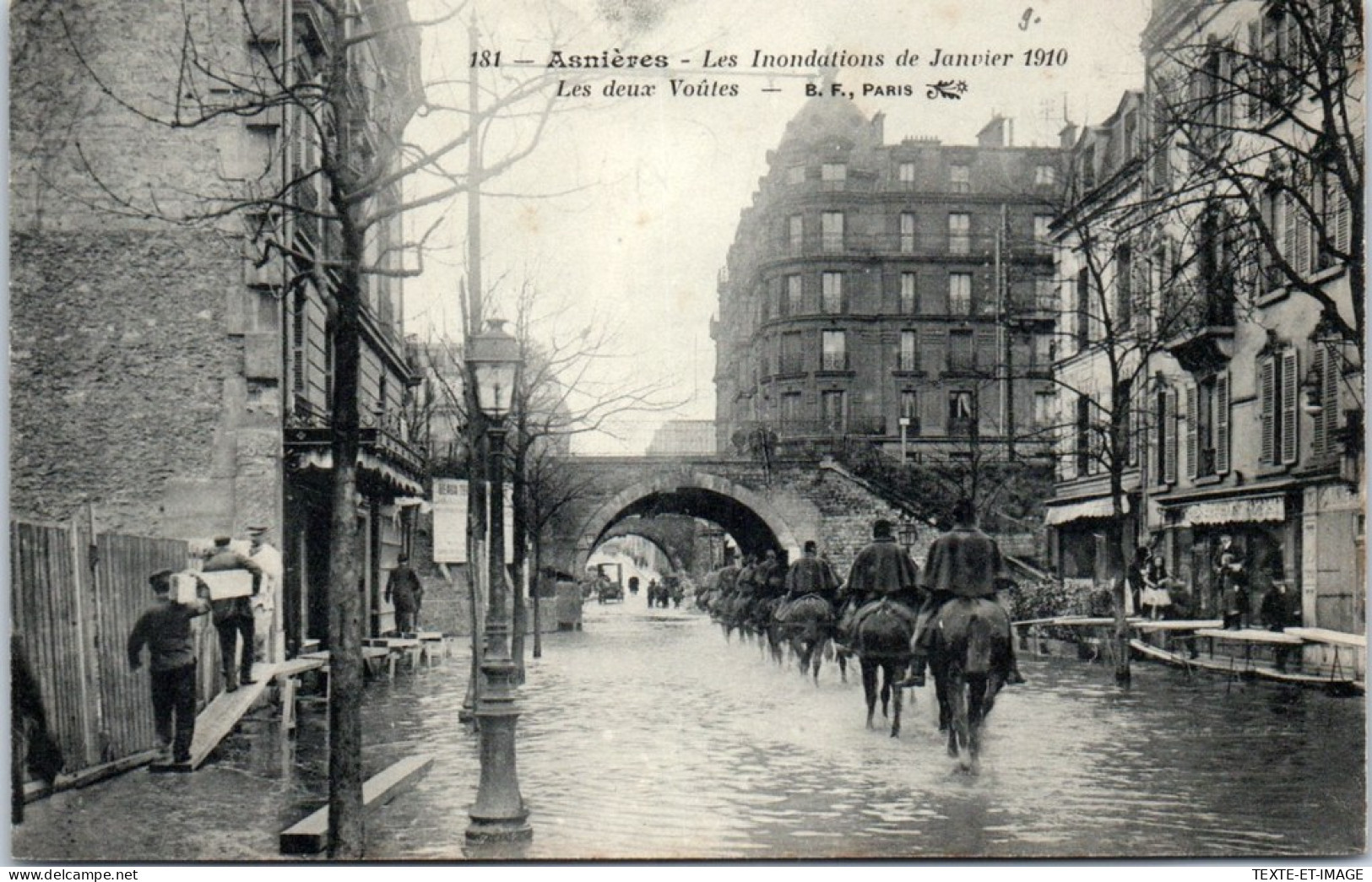 92 ASNIERES -- Les Deux Voutes Pendant La Crue De 1910 - Asnieres Sur Seine