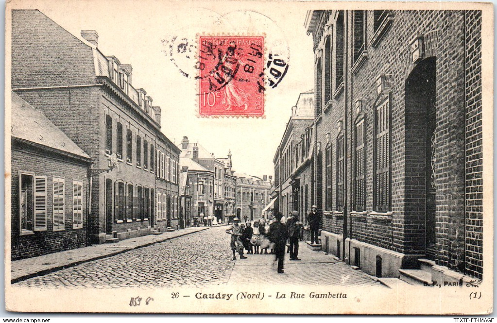 59 CAUDRY - La Rue Gambetta. - Caudry