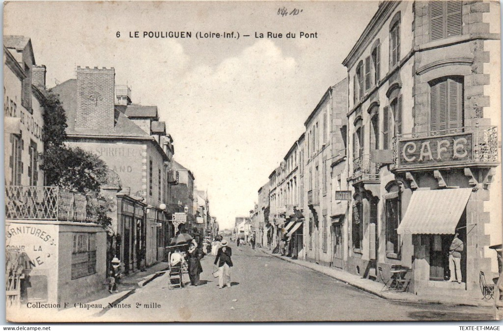 44 LE POULIGUEN - La Rue Du Pont  - Le Pouliguen