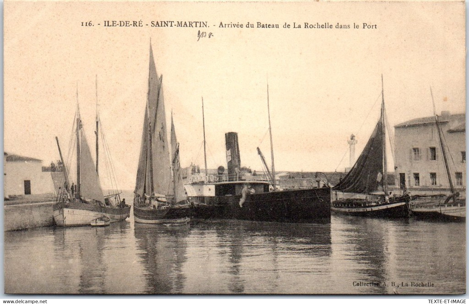 17 ILE DE RE - SAINT MARTIN - Arrivee Du Bateau De La Rochelle  - Ile De Ré