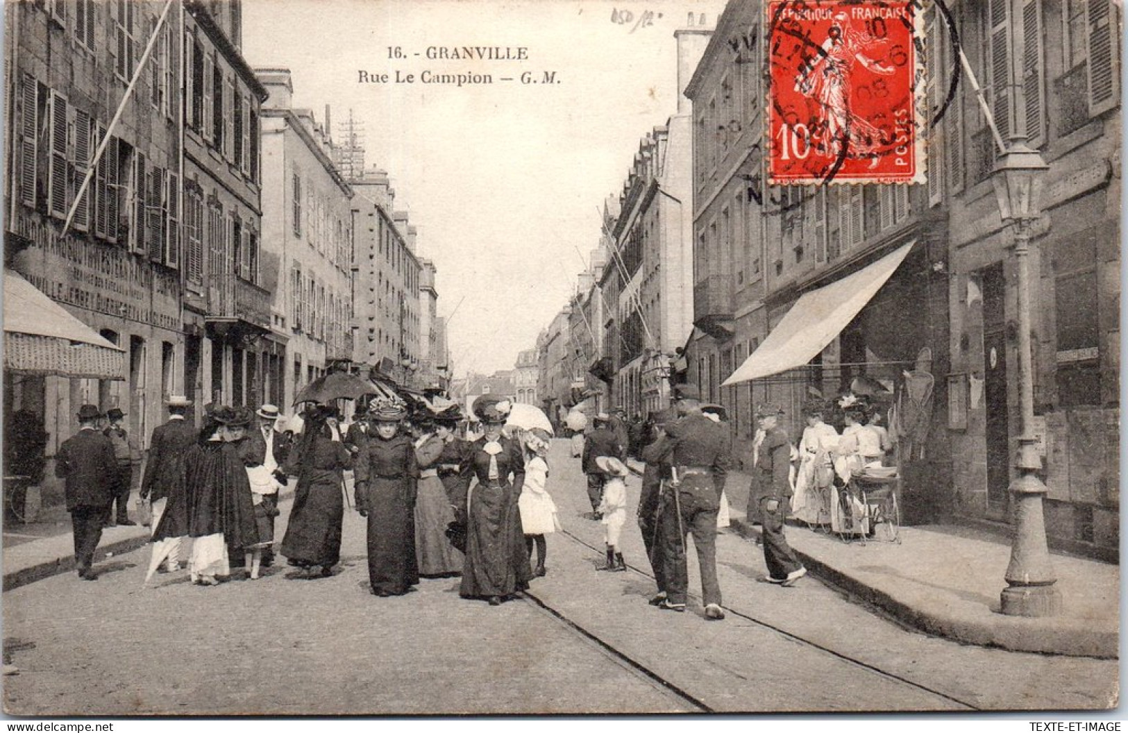 50 GRANVILLE - Un Coin De La Rue Le Campion  - Granville
