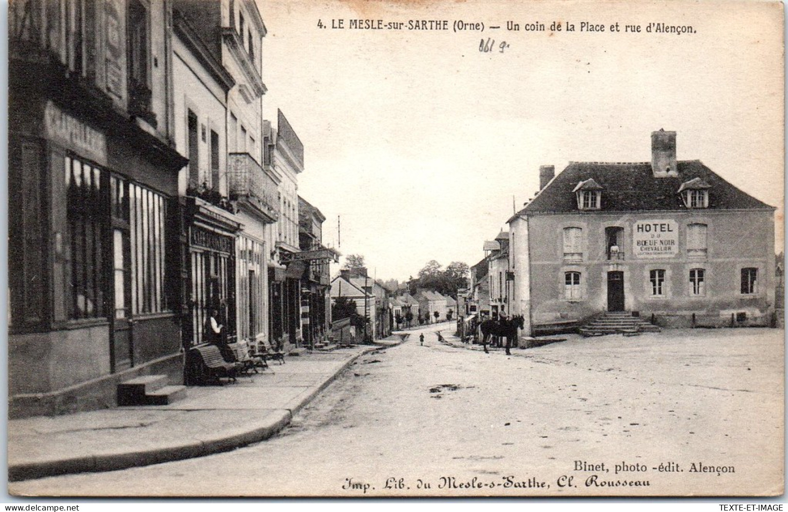 61 LE MESLE SUR SARTHE - Un Coin De La Place Rue D'alencon  - Le Mêle-sur-Sarthe